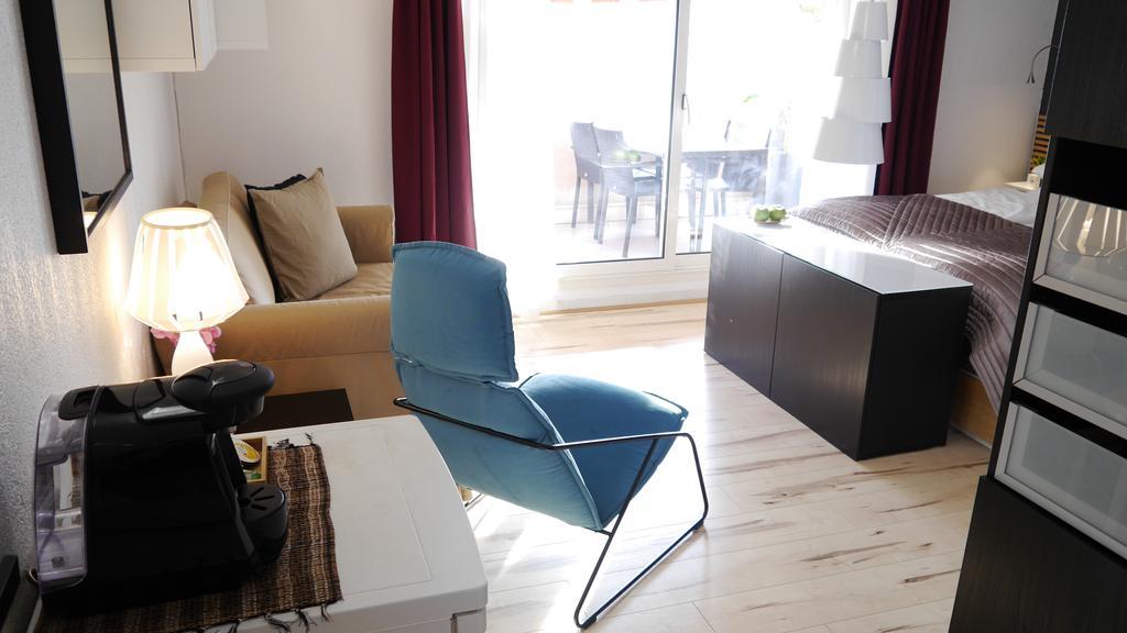 Monaco Pool Sea View Apartments Босолей Экстерьер фото